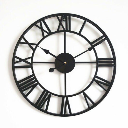 Odipie - Large Round Metal Wall Clock Vintage Style Silent Non-Ticking Battery Operated 40cm Black Roman Numeral Clocks for Living Room Bedroom